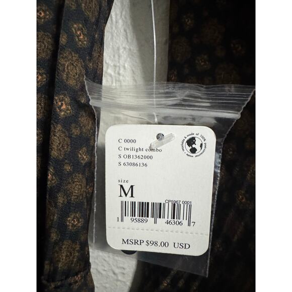 Free People Twilight Combo Wrap Top Size Medium NWT - Picture 4 of 9